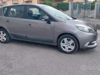 Usata Renault Scenic E-Tech 110 CV (80 kW) 2014 Grigio Utilitaria