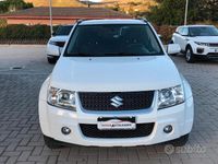 Usata Suzuki Grand Vitara 129 CV (94 kW) 2010 Bianco SUV