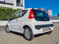 Usata Peugeot 107 68 CV (50 kW) 2011 Bianco Utilitaria