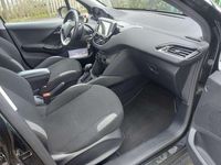 Usata Peugeot 208 Active 82 CV (60 kW) 2016 Utilitaria