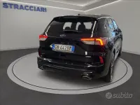 Usata Ford Kuga ST-Line 225 CV (165 kW) 2023 Nero metallizzato SUV