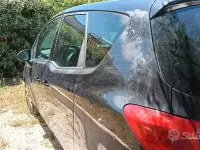 Usata Opel Meriva 95 CV (69 kW) 2011 Monovolume