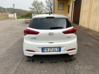 usata Hyundai i20 da 84cv black Line unico proprietario