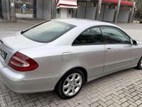Usado Mercedes CLK270 Avantgarde 170 CV (125 kW) 2004 Other Coupe