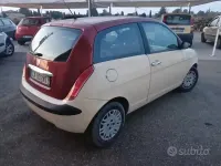 Usata Lancia Ypsilon 60 CV (44 kW) 2005 Beige Utilitaria