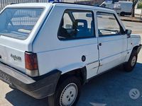 Usata Fiat 750 34 CV (25 kW) 1992 Bianco Berlina