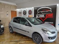 Usata Renault Clio II 85 CV (62 kW) 2005 Argento Berlina