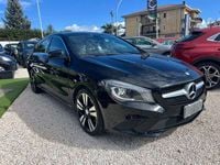 Usata Mercedes CLA220 Shooting Brake 177 CV (130 kW) 2015 Nero Station wagon