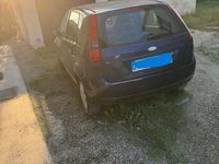 Usata Ford Fiesta 75 CV (55 kW) 2003 Blu Utilitaria