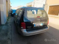 Usata Kia Carnival 2002 Nero Monovolume