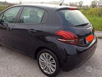 Usata Peugeot 208 Active 75 CV (55 kW) 2015 Blu Utilitaria