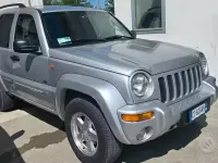 Usata Jeep Cherokee Sport 143 CV (105 kW) 2002 Grigio SUV