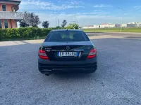 Usata Mercedes C220 170 CV (125 kW) 2013 Nero Berlina