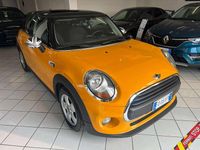 Usata Mini One D 95 CV (69 kW) 2016 Giallo Utilitaria