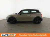 Usata Mini Cooper D 116 CV (85 kW) 2019 Verde Utilitaria
