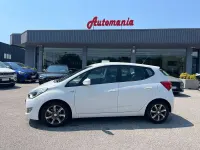 Usata Hyundai ix20 Comfort 90 CV (66 kW) 2019 Bianco Utilitaria