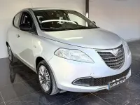 Usata Lancia Ypsilon Gold 69 CV (50 kW) 2013 Grigio Utilitaria