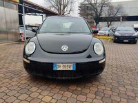 Usata VW New Beetle 105 CV (77 kW) 2006 Nero Utilitaria