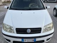 Usata Fiat Punto 86 CV (63 kW) 2004 Utilitaria