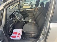 Usata Opel Zafira 140 CV (102 kW) 2010 Monovolume