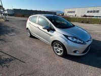 Usata Ford Fiesta Business Edition 70 CV (51 kW) 2011 Grigio Utilitaria