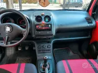 Usata Seat Arosa 50 CV (36 kW) 2003 Rosso Utilitaria