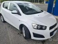Usata Chevrolet Aveo 86 CV (63 kW) 2012 Bianco Berlina
