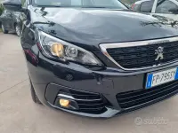 Usata Peugeot 308 Business-Line 131 CV (96 kW) 2018 Nero Berlina