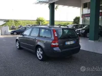 Usata Volvo V50 Kinetic 136 CV (100 kW) 2004 Grigio Station wagon