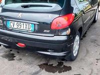 Usata Peugeot 206 Filou 60 CV (44 kW) 2005 Berlina