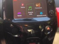 Usata Toyota Aygo 68 CV (50 kW) 2014 Rosso Utilitaria