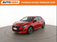 Usata Peugeot e-208 GT 100 kW (136 CV) 2022 Rosso Utilitaria