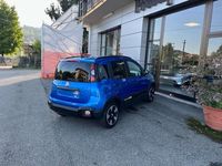 Usata Fiat Panda Cross Cross 69 CV (50 kW) 2024 Blu/azzurro Utilitaria