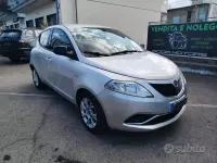 Usata Lancia Ypsilon Gold 69 CV (50 kW) 2016 Grigio Utilitaria