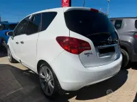 Usata Opel Meriva 110 CV (80 kW) 2011 Bianco Monovolume