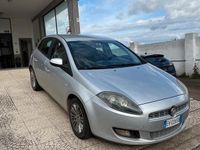 Usata Fiat Bravo 120 CV (88 kW) 2011 Giallo Utilitaria