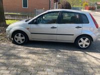 Usata Ford Fiesta 60 CV (44 kW) 2004 Utilitaria