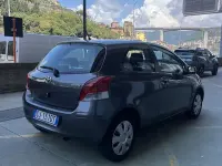 Usata Toyota Yaris Sol 101 CV (74 kW) 2011 Utilitaria