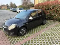 Usata Ford Fiesta 80 CV (58 kW) 2007 Nero Utilitaria