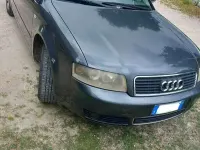 Usata Audi A4 Ambiente 131 CV (96 kW) 2003 Grigio Berlina