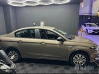 Usata Fiat Tipo Easy 95 CV (69 kW) 2019 Marrone Berlina