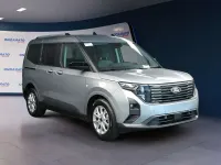 Usata Ford Tourneo Courier Titanium 125 CV (91 kW) 2025 Argento Monovolume