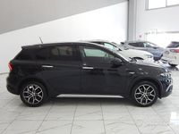 Usata Fiat Tipo Cross 131 CV (96 kW) 2021 Nero Berlina