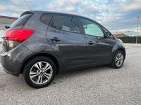 Usata Kia Venga 90 CV (66 kW) 2015 Blu Utilitaria