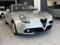 Usata Alfa Romeo Giulietta Super 120 CV (88 kW) 2017 Argento Utilitaria