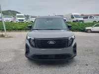 Usata Ford Tourneo Courier Titanium 125 CV (91 kW) 2025 Grigio Monovolume
