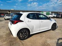 Usata Toyota Yaris Trend 72 CV (52 kW) 2023 Bianco Berlina
