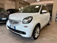 Usata Smart ForFour 71 CV (52 kW) 2017 Bianco Utilitaria