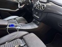 Usata Mercedes B180 Premium 109 CV (80 kW) 2018 Monovolume