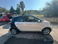 Usata Smart ForFour 71 CV (52 kW) 2019 Bianco Utilitaria